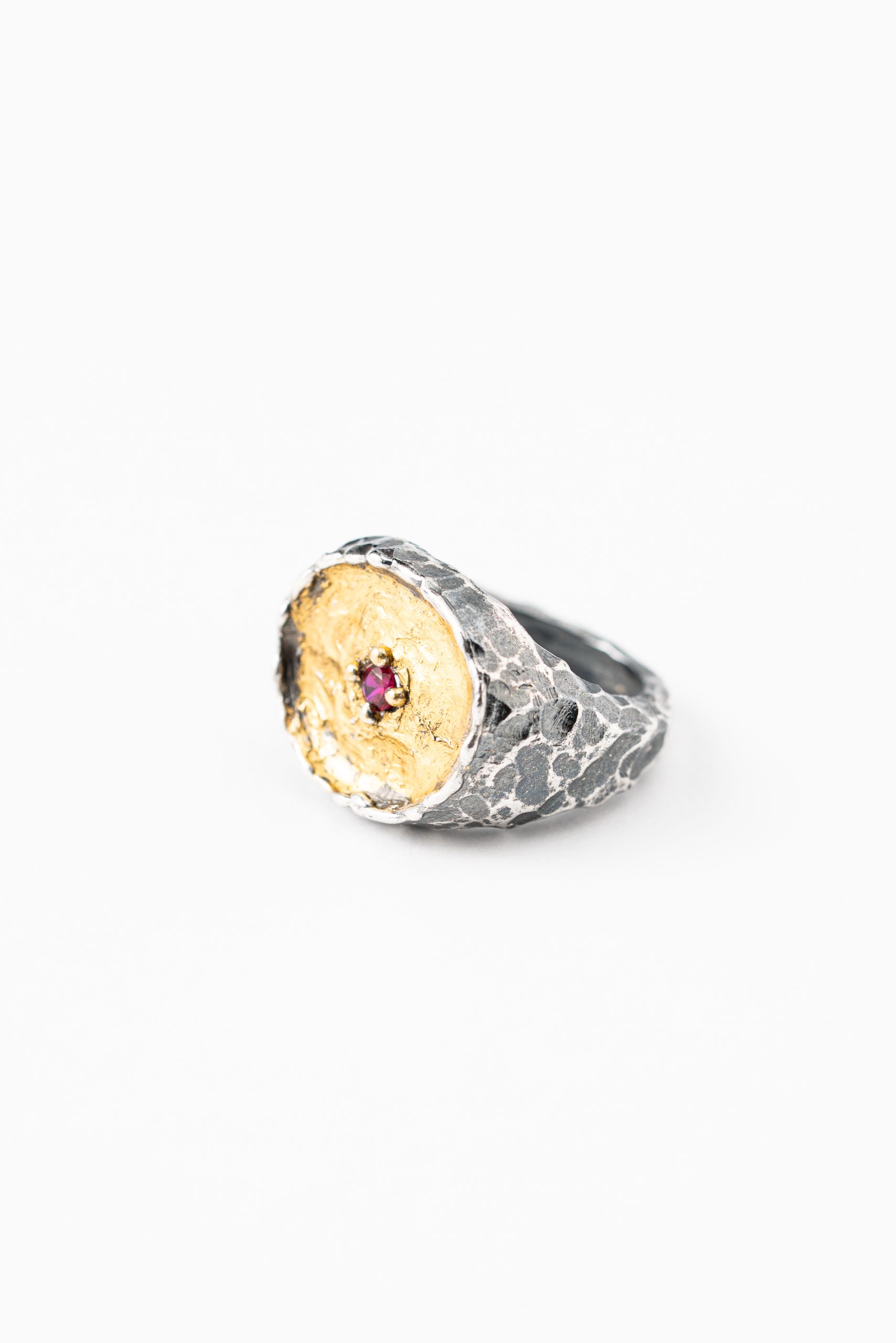 Inel rotund handmade argint/argint placat cu aur /de/24k/argint placat cu foita/de/aur/de/24K                                                                                      /de 24K/argint placat cu foita de aur de 24K/ Royal II