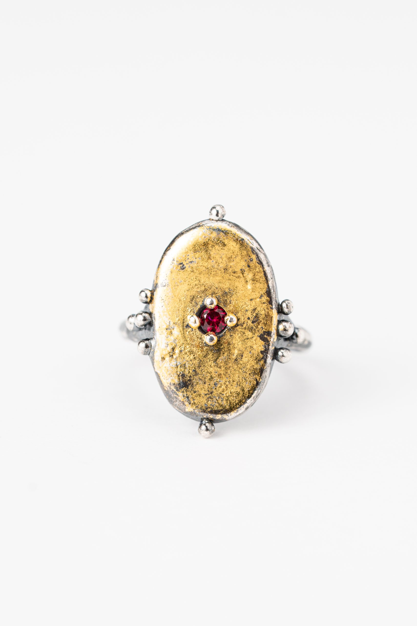 Inel rotund handmade argint/argint placat cu aur /de/24k/argint placat cu foita/de/aur/de/24K                                                                                      /de 24K/argint placat cu foita de aur de 24K/ Royal IV